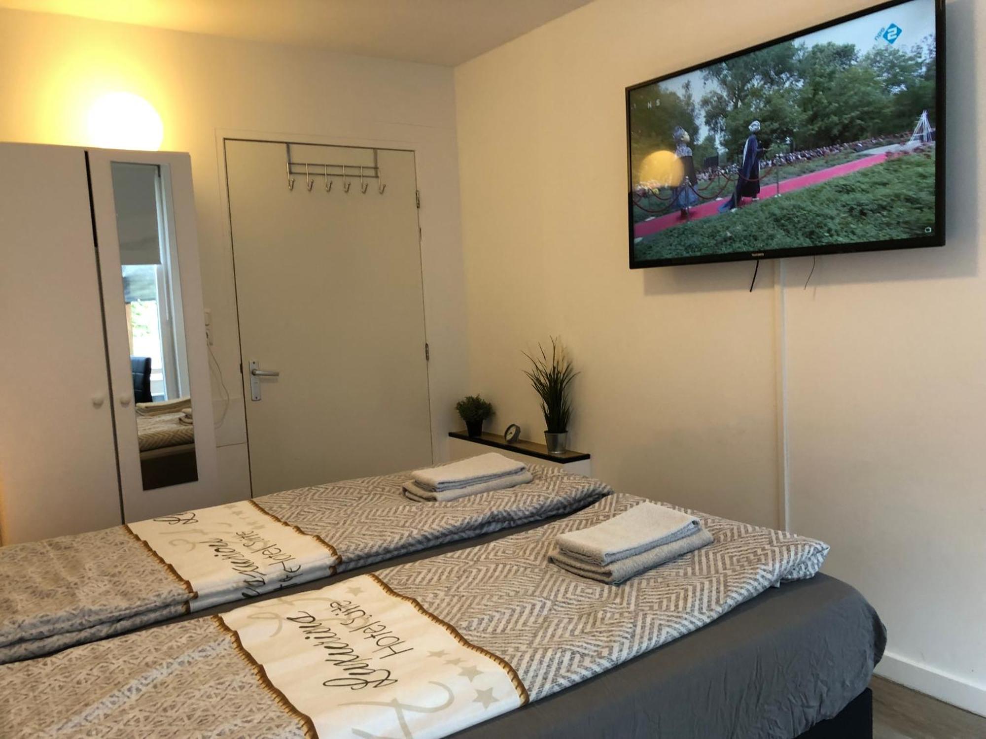 Luxe Wellness Apartment Apeldoorn With Jacuzzi And Sauna Exterior foto